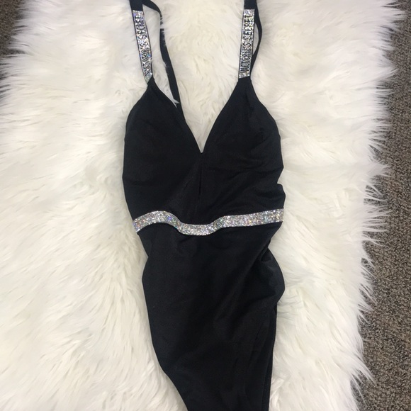 Two Victoria’s Secret bling strap bathing suits!! - Picture 5 of 5